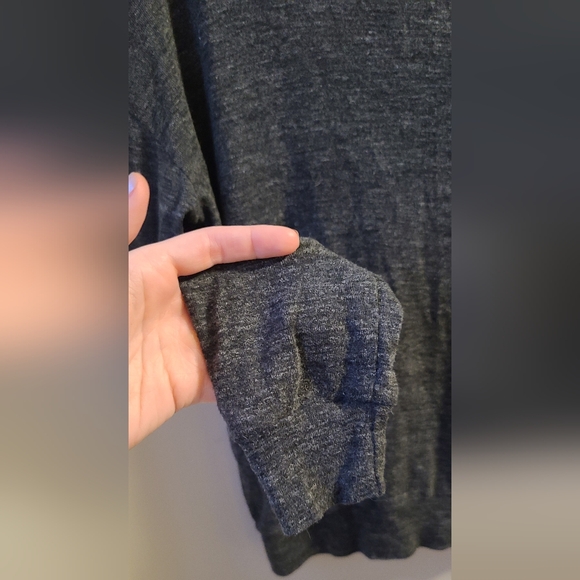 Artitzia TNA Sweater - size S - Picture 4 of 12